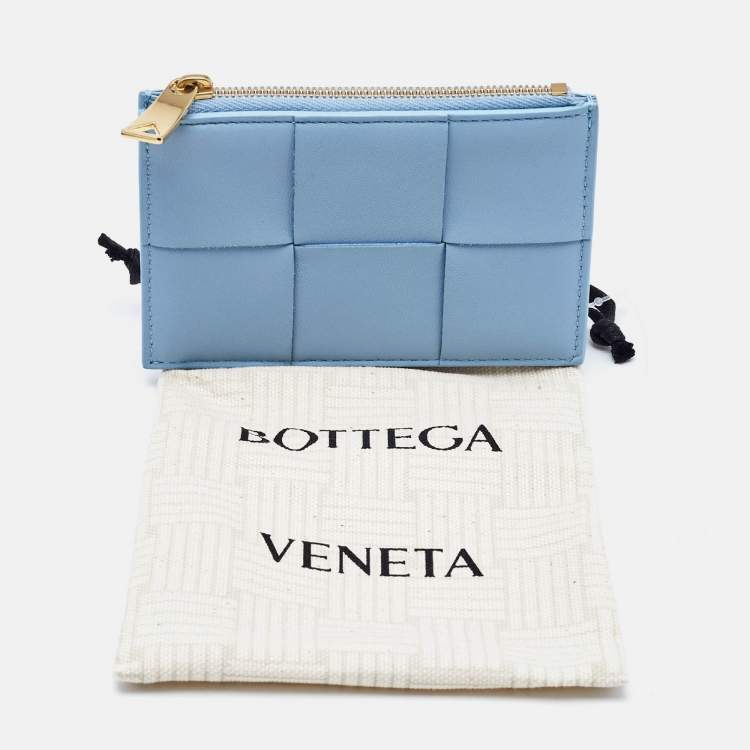 Pre Owned Bottega Veneta Light Blue Leather Cassette Zip Card Holder