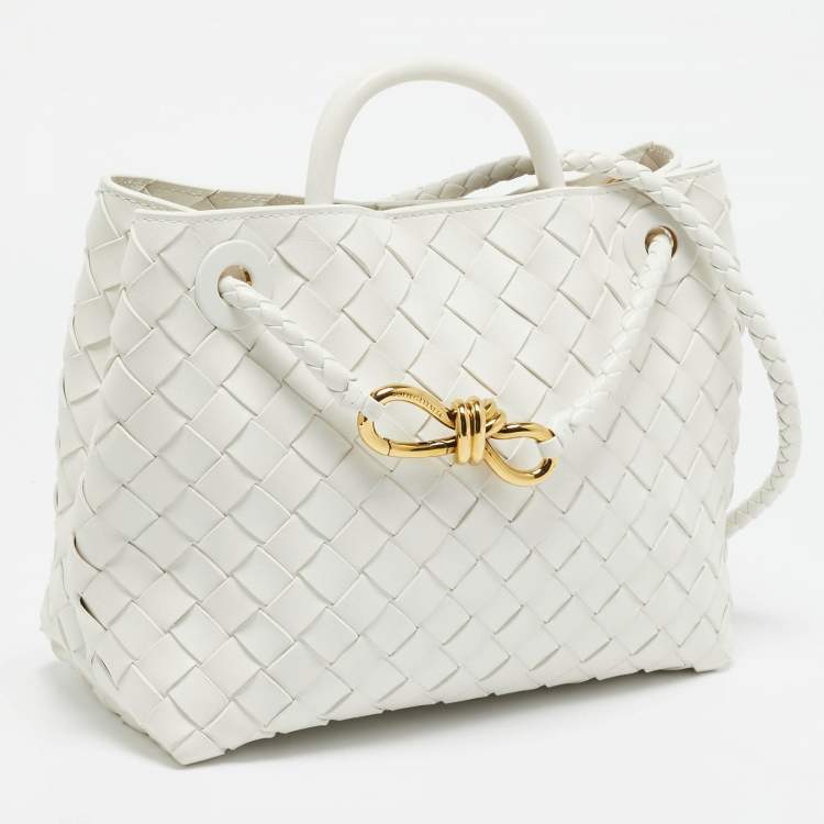 Pre Owned Bottega Veneta White Intrecciato Leather Small Andiamo Tote