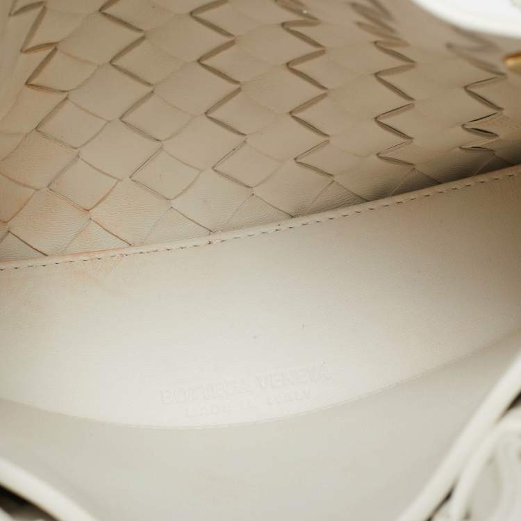 Pre Owned Bottega Veneta White Intrecciato Leather Small Andiamo Tote