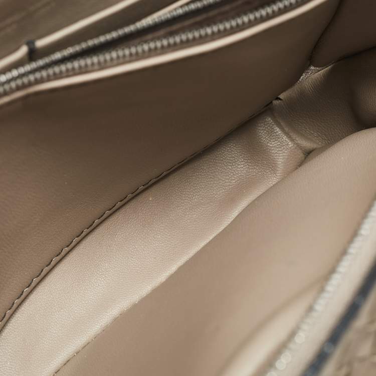 Pre Owned Bottega Veneta Beige Intrecciato Leather Double Zip Camera Crossbody Bag