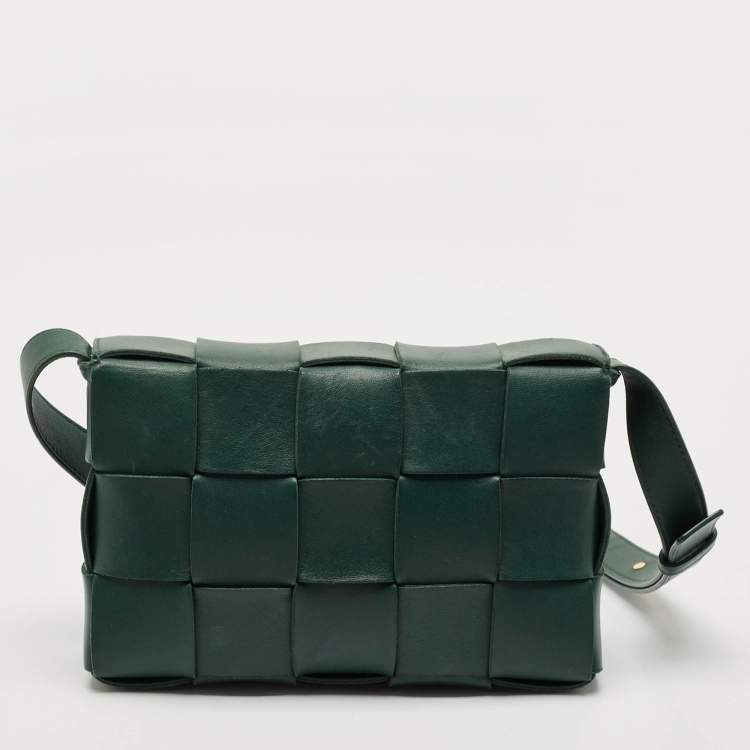 Pre Owned Bottega Veneta Green Intreccio Leather Cassette Shoulder Bag