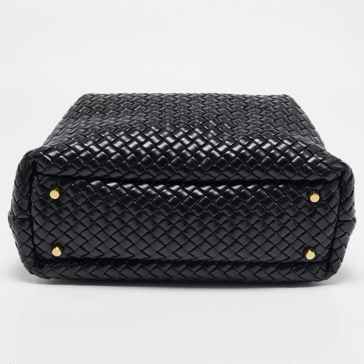 Pre Owned Bottega Veneta Black Intrecciato Leather Medium Bauletto Bag