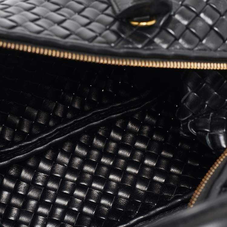 Pre Owned Bottega Veneta Black Intrecciato Leather Medium Bauletto Bag