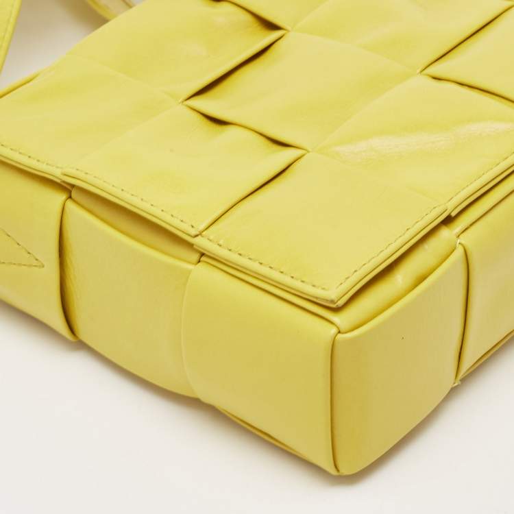Pre Owned Bottega Veneta Yellow Leather Cassette Shoulder Bag