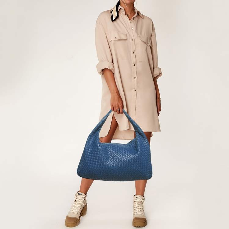 Pre Owned Bottega Veneta Blue Intrecciato Leather Large Veneta Hobo