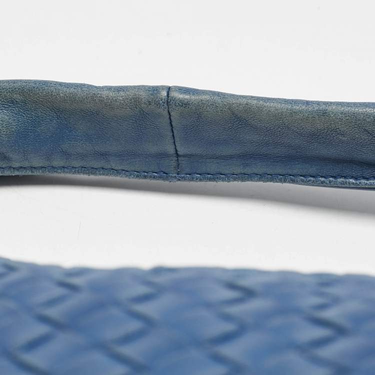 Pre Owned Bottega Veneta Blue Intrecciato Leather Large Veneta Hobo
