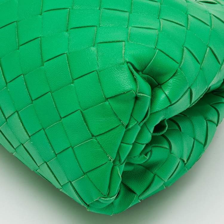 Pre Owned Bottega Veneta Green Intrecciato Leather Teen Pouch Clutch
