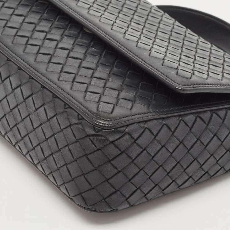 Pre Owned Bottega Veneta Black Intrecciato Leather Alumna Top Handle Bag