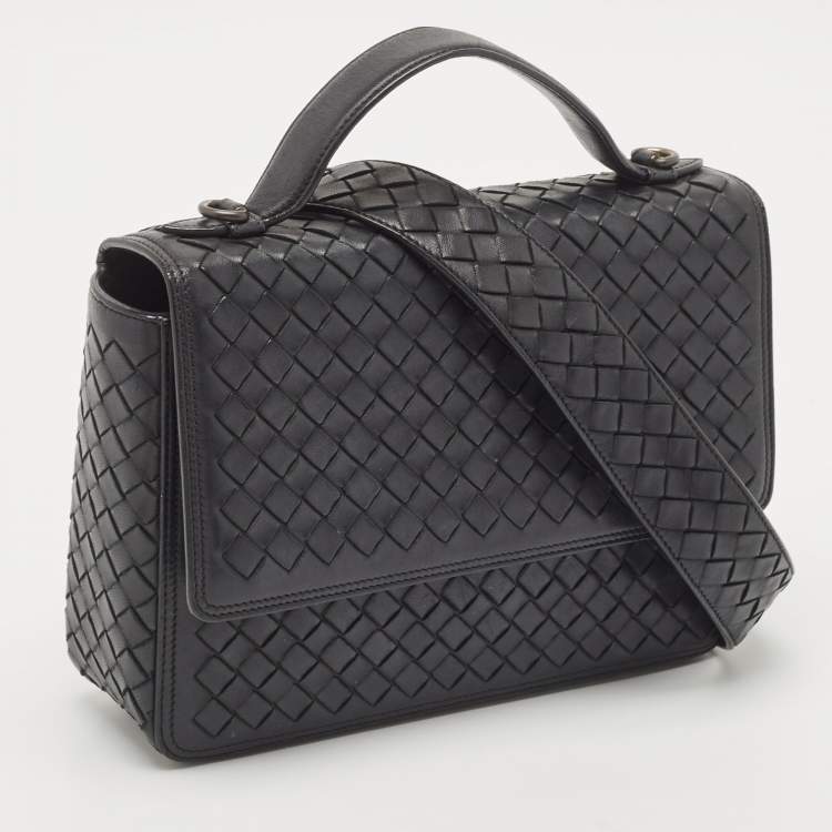 Pre Owned Bottega Veneta Black Intrecciato Leather Alumna Top Handle Bag