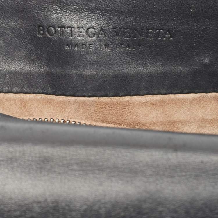 Pre Owned Bottega Veneta Black Intrecciato Leather Alumna Top Handle Bag