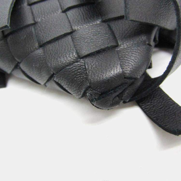 Pre Owned Bottega Veneta Black Intrecciato Fringed Leather Chain Shoulder Bag