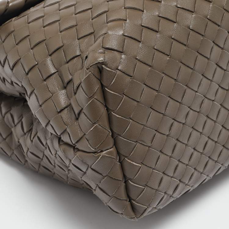 Pre Owned Bottega Veneta Beige Intrecciato Leather Medium Olimpia Shoulder Bag