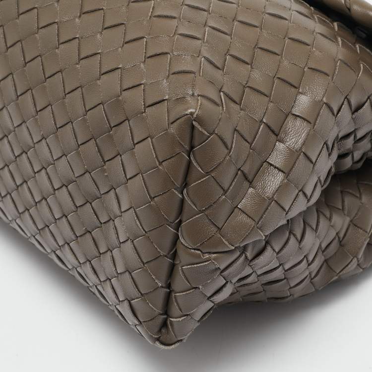 Pre Owned Bottega Veneta Beige Intrecciato Leather Medium Olimpia Shoulder Bag