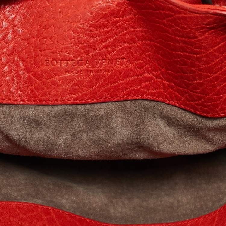 Pre Owned Bottega Veneta Red Intrecciato Pebbled Leather Medium Roma Tote