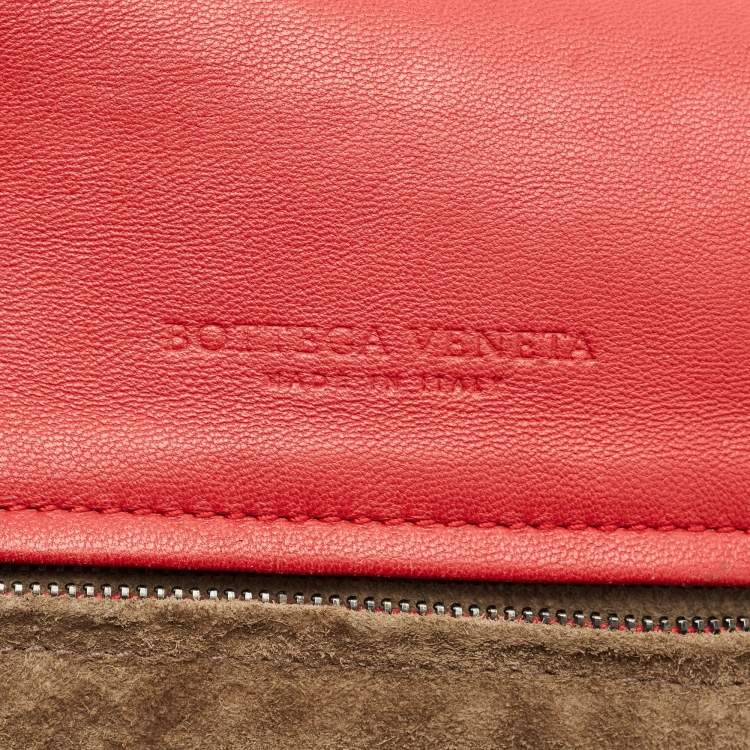 Pre Owned Bottega Veneta Red Intrecciato Leather Flap Crossbody Bag