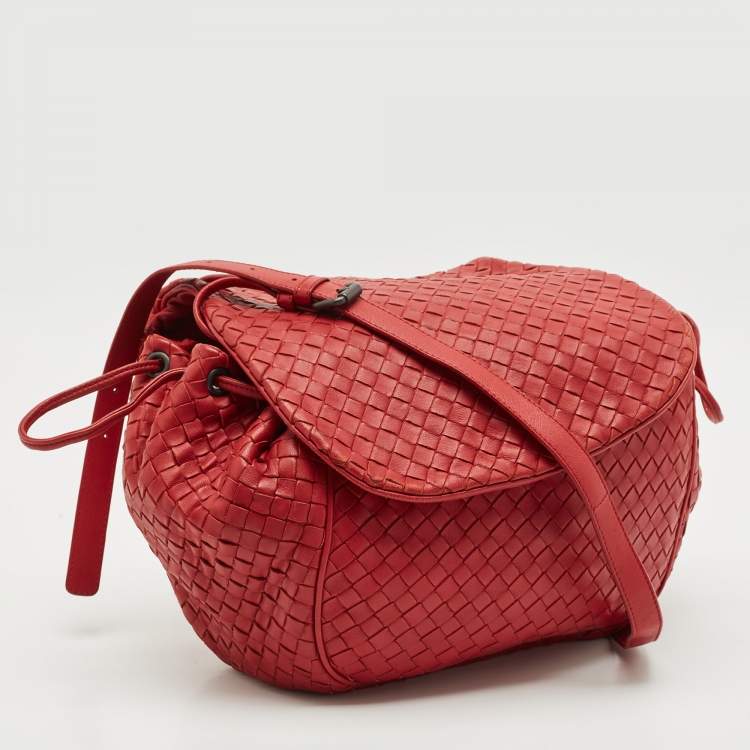 Pre Owned Bottega Veneta Red Intrecciato Leather Flap Crossbody Bag