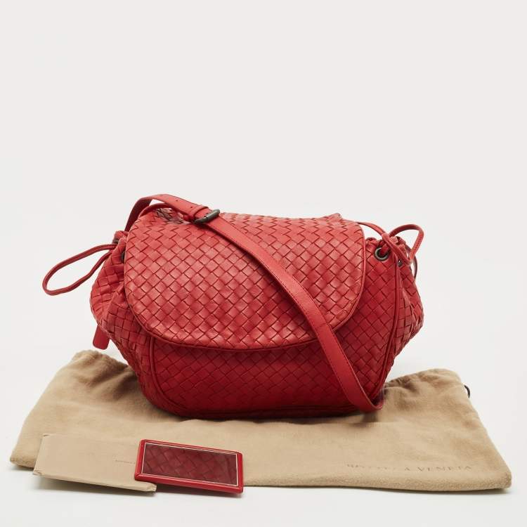 Pre Owned Bottega Veneta Red Intrecciato Leather Flap Crossbody Bag
