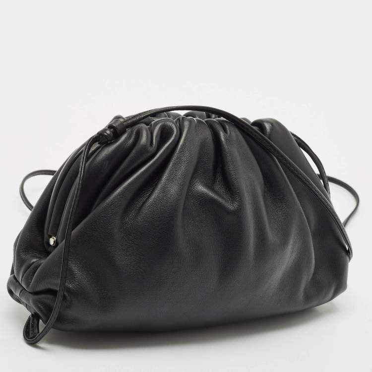 Pre Owned Bottega Veneta Black Leather Small The Pouch Clutch
