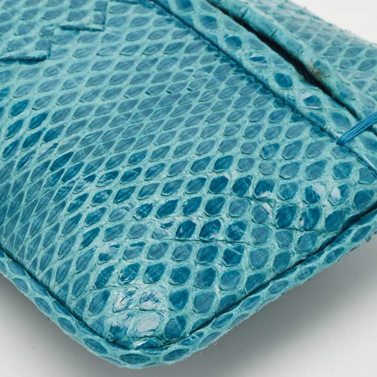 Pre Owned Bottega Veneta Blue Snakeskin Double Zip Clutch