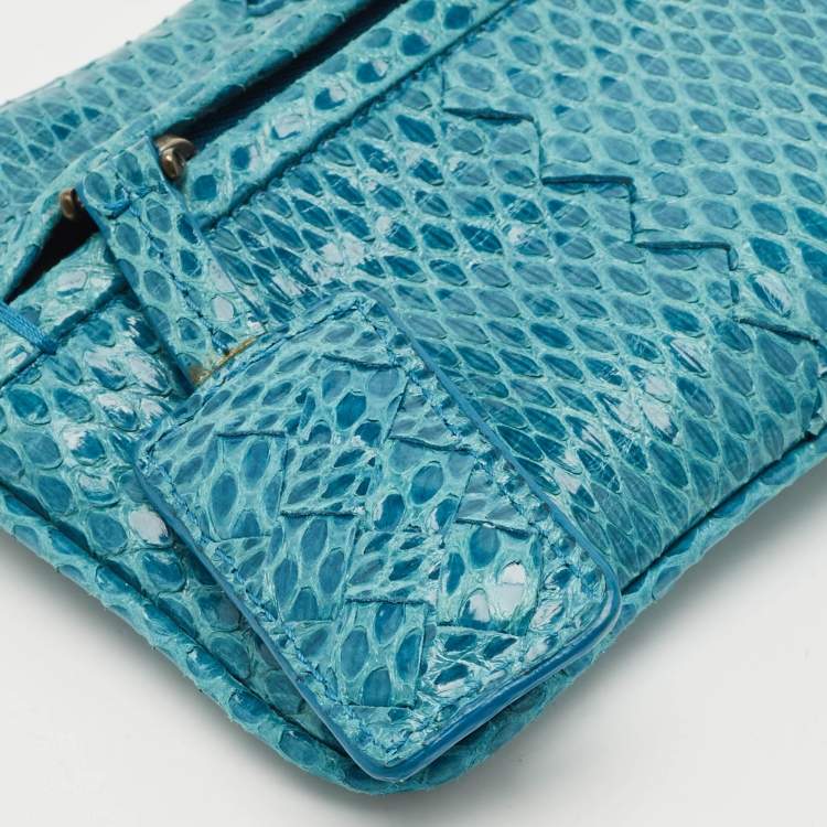 Pre Owned Bottega Veneta Blue Snakeskin Double Zip Clutch