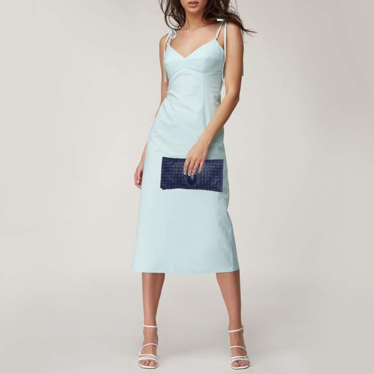 Pre Owned Bottega Veneta Blue Intrecciato Leather Twist Lock Flap Clutch