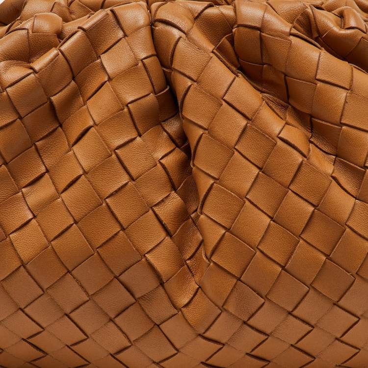 Pre Owned Bottega Veneta Brown Intrecciato Leather Pouch Clutch