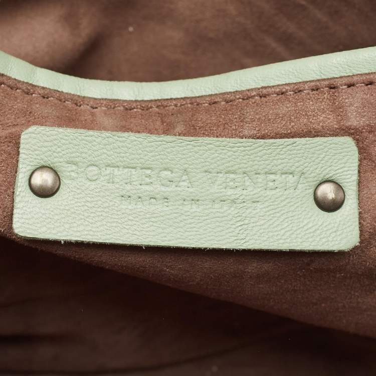 Pre Owned Bottega Veneta Green Intrecciato Leather and Snakeskin Nodini Crossbody Bag
