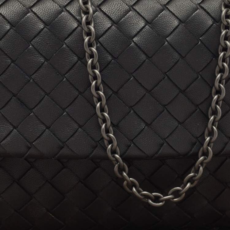 Pre Owned Bottega Veneta Black Intrecciato Leather Flap Chain Crossbody Bag