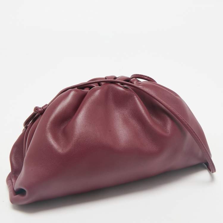 Pre Owned Bottega Veneta Burgundy Bordeaux Leather Mini The Pouch Bag