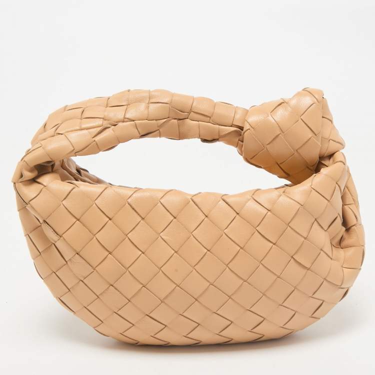 Pre Owned Bottega Veneta Beige Intrecciato Leather Mini Jodie Hobo