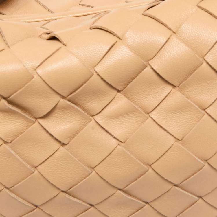Pre Owned Bottega Veneta Beige Intrecciato Leather Mini Jodie Hobo