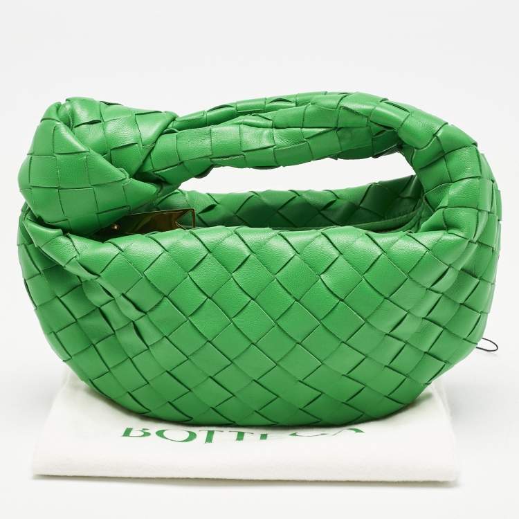 Pre Owned Bottega Veneta Green Intrecciato Leather Mini Jodie Hobo