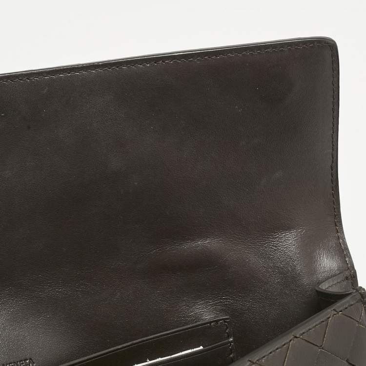 Pre Owned Bottega Veneta Dark Brown Intrecciato Leather Andiamo Long Clutch