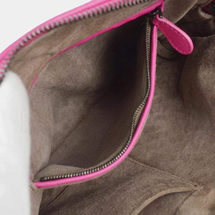مملوكة مسبقًا Bottega Veneta Pink Intrecciato Crossbody Bag