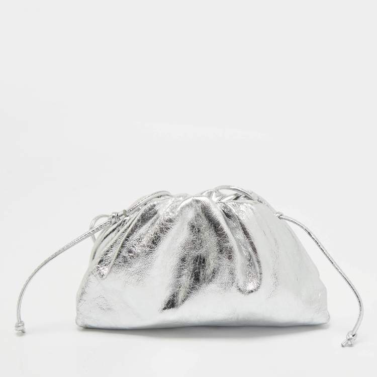 Pre Owned Bottega Veneta Silver Leather Mini The Pouch Clutch 