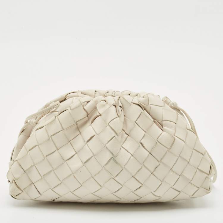 Pre Owned Bottega Veneta White Intrecciato Leather Mini The Pouch Clutch 