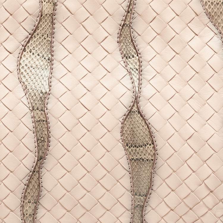Pre Owned Bottega Veneta Salmon/Beige Intrecciato Leather and Snakeskin Frame Tote