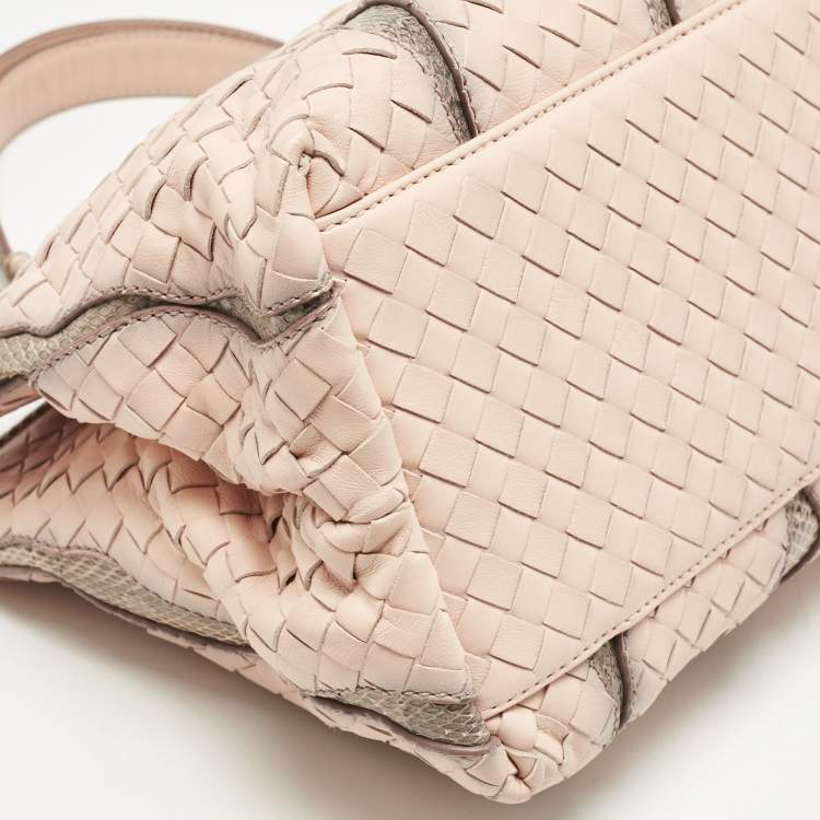 Pre Owned Bottega Veneta Salmon/Beige Intrecciato Leather and Snakeskin Frame Tote