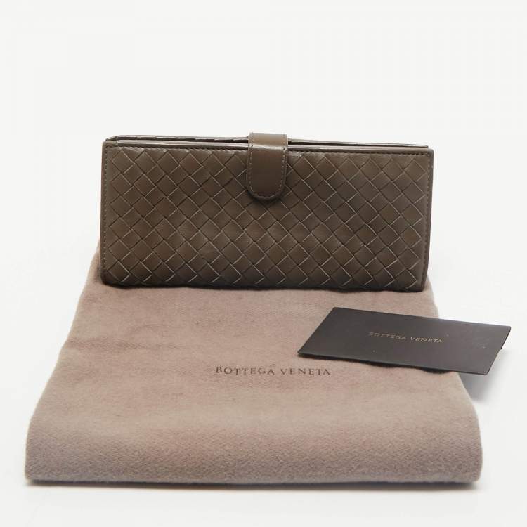 Pre Owned Bottega Veneta Dark Beige Intrecciato Leather Bifold Continental Wallet