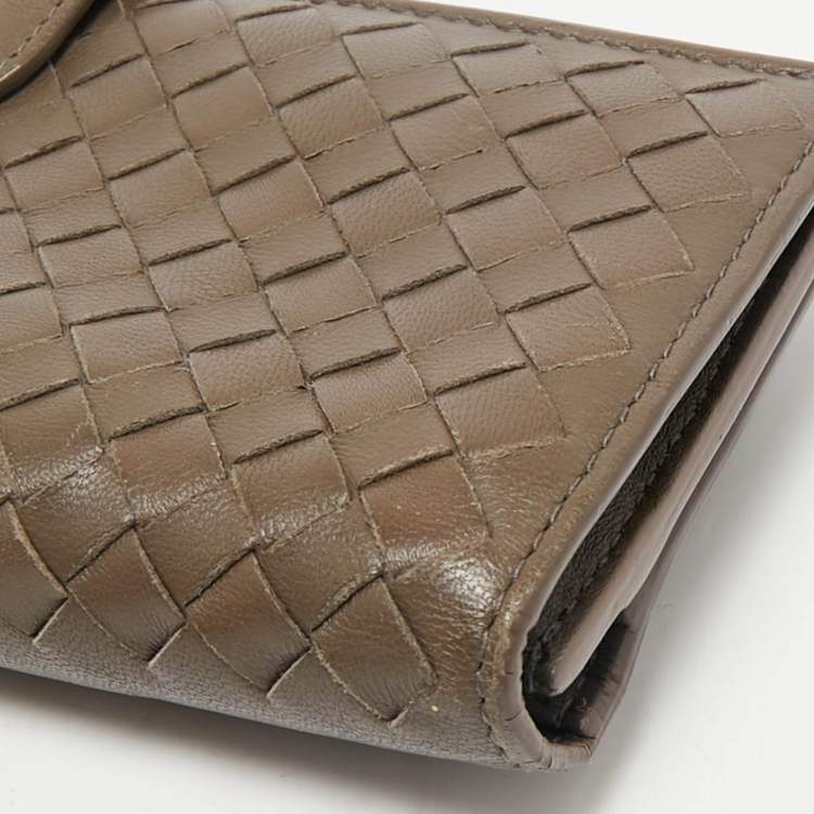 Pre Owned Bottega Veneta Dark Beige Intrecciato Leather Bifold Continental Wallet