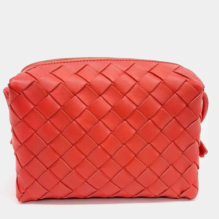 Pre Owned Bottega Veneta Red Leather Mini Loop Camera Bag