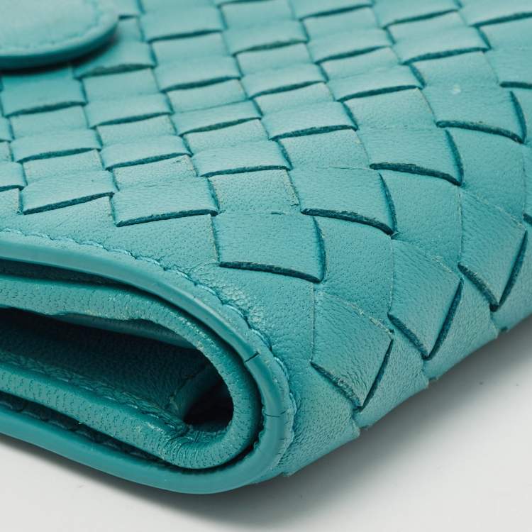 Pre Owned Bottega Veneta Blue Intrecciato Leather French Wallet 