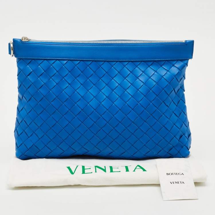 Pre Owned Bottega Veneta Blue Intrecciato Leather Top Zip Pouch