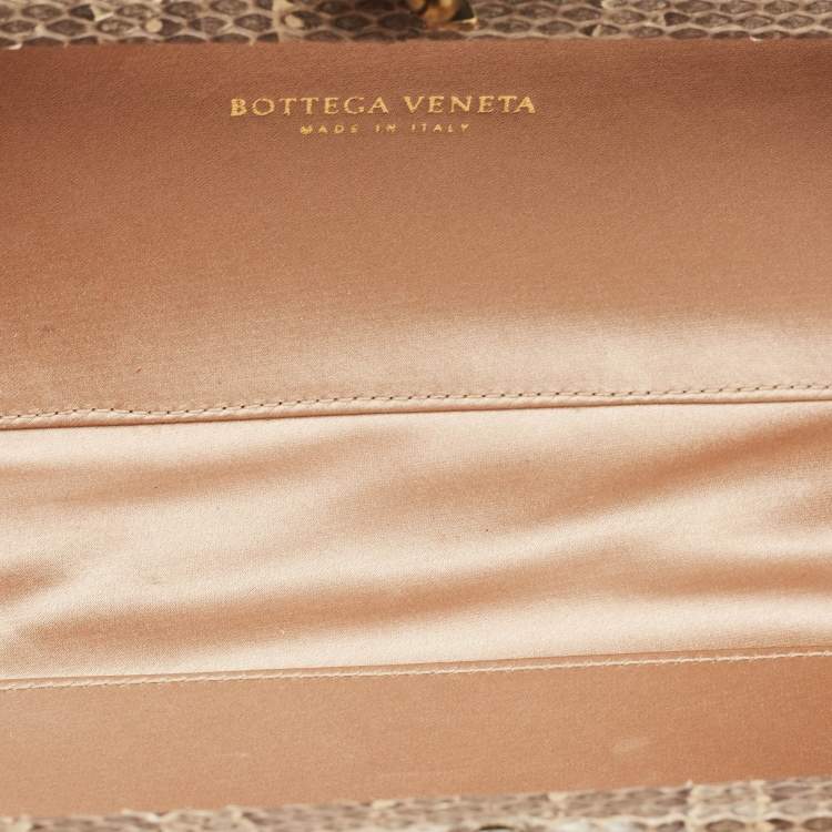 Pre Owned Bottega Veneta Beige Intrecciato Satin and Water Snakeskin Trim Knot Clutch