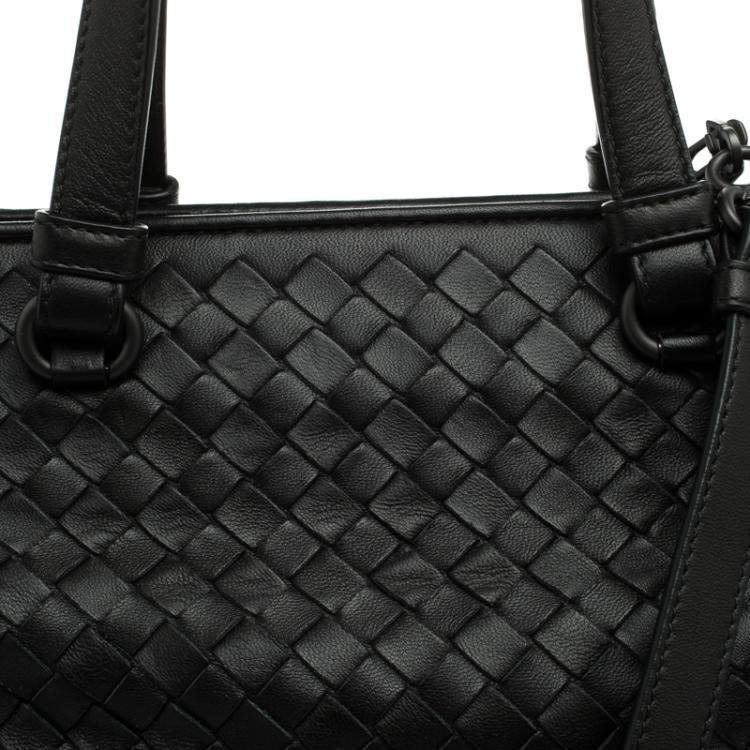 Pre Owned Bottega Veneta Black Intrecciato Nappa Leather Medium Top Handle Bag 