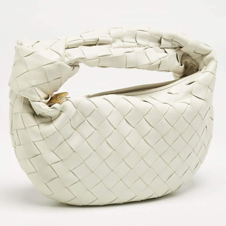 Pre Owned Bottega Veneta White Intrecciato Leather Mini Jodie Hobo