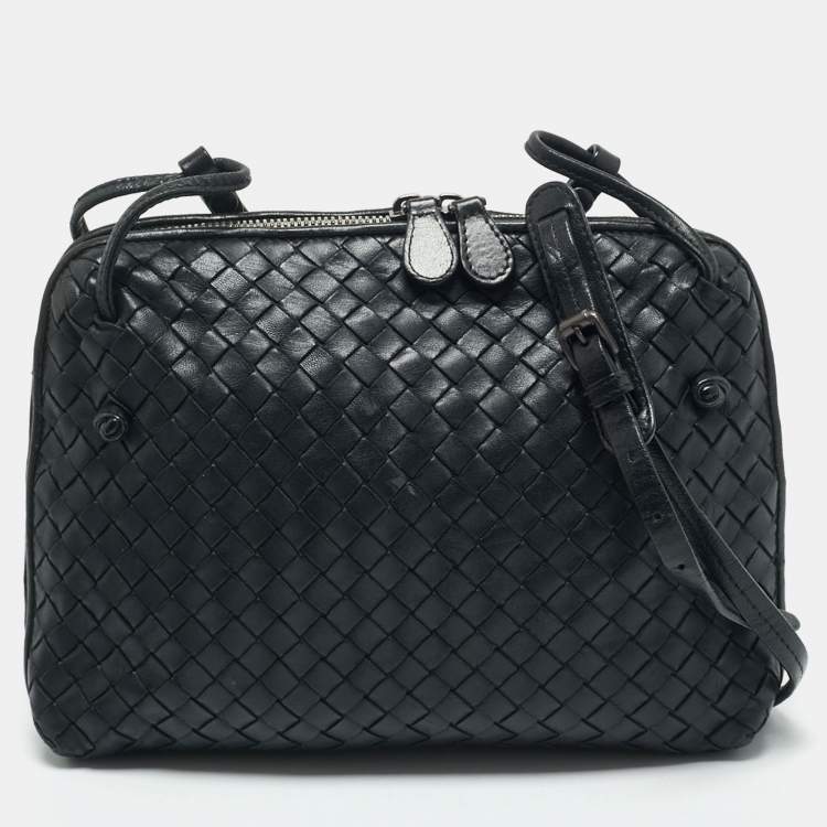 Pre Owned Bottega Veneta Black Intrecciato Leather Nodini Crossbody Bag