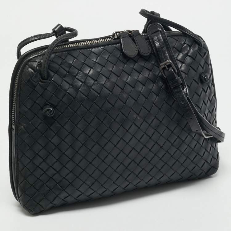 Pre Owned Bottega Veneta Black Intrecciato Leather Nodini Crossbody Bag