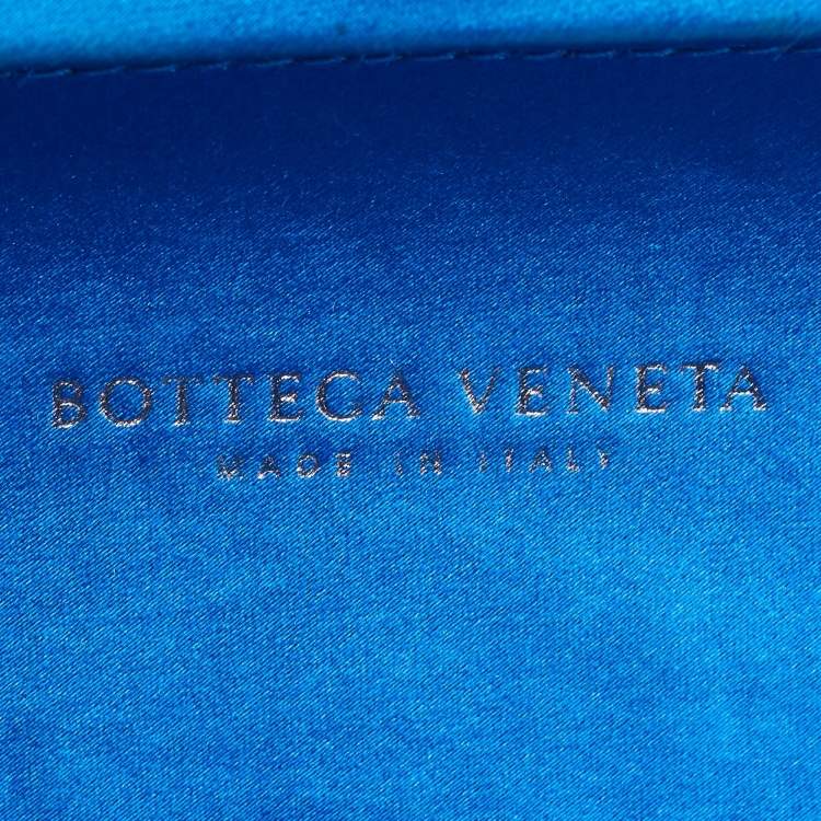 Pre Owned Bottega Veneta Blue Intrecciato Satin Stretch Knot Clutch