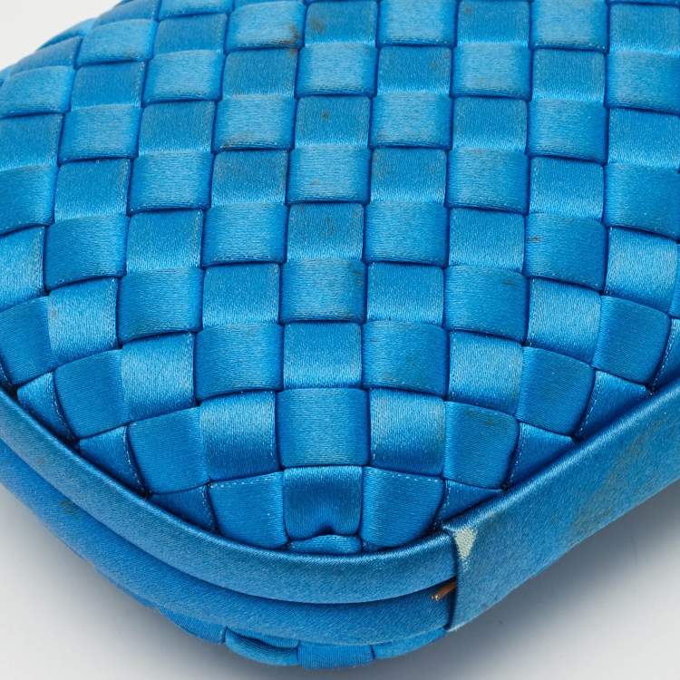 Pre Owned Bottega Veneta Blue Intrecciato Satin Stretch Knot Clutch